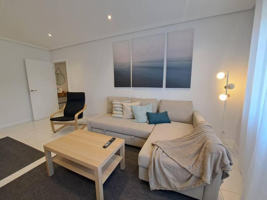 Apartamento Panxon, A Unos Metros De La Playa. Nigrán Exterior foto